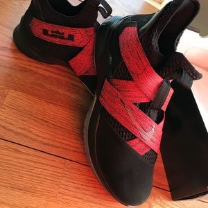 Nike Lebron soldier xII shoes